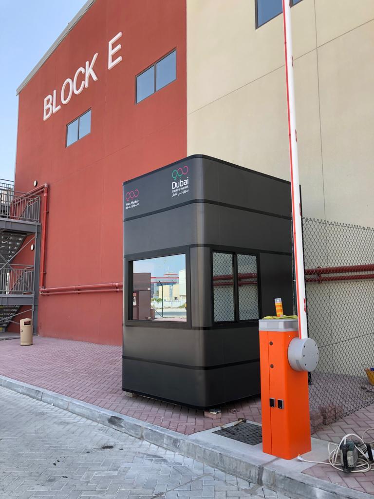 Prefabricated guard booth with barrier